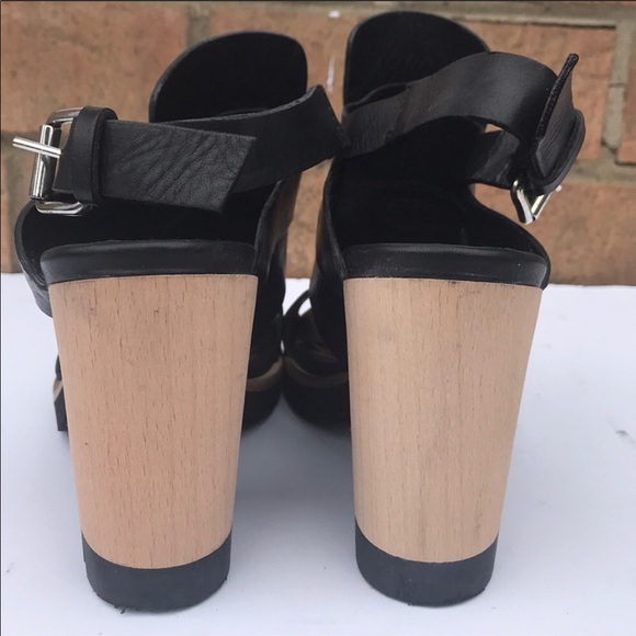 Strategia leather sandals, size 6. - Picture 7 of 8